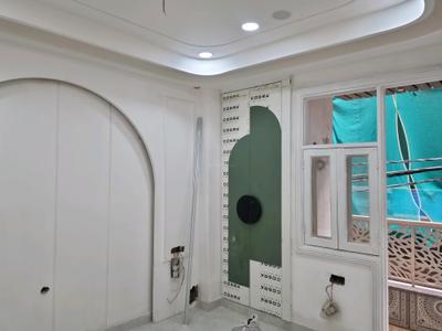 Bedroom Image of 1350 Sq.ft 4 BHK Apartment / Flat for sale in Mahavir Enclave New Delhi for Rs. 13000000