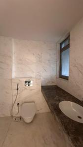 Bathroom Image of 1350 Sq.ft 3 BHK Apartment / Flat for sale in Lodha Bellagio, Powai Mumbai for Rs. 53500000