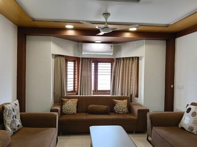 Hall Image of 2250 Sq.ft 3 BHK Apartment / Flat for sale in Satellite Ahmedabad for Rs. 11100000