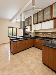 Kitchen Image of 1300 Sq.ft 2 BHK Apartment / Flat for rent in Teynampet Chennai for Rs. 75000