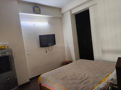 Bedroom Image of 1 private room in 2BHK Flat (Females) in Noida Extension, Greater Noida