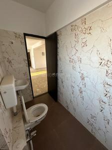 Bathroom Image of 1125 Sq.ft 3 BHK Apartment / Flat for sale in Swastik House, Kandivali West Mumbai for Rs. 27648000