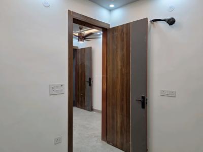 Bedroom Image of 600 Sq.ft 2 BHK Apartment / Flat for sale in Nawada New Delhi for Rs. 3700000