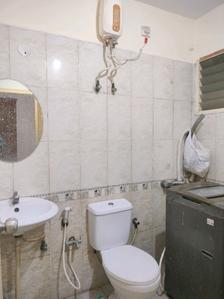 Common Bathroom Image of 850 Sq.ft 2 BHK Apartment / Flat for rent in Nisarga Gateway, Bommasandra Bengaluru for Rs. 25000