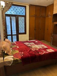 Bedroom Image of 1100 Sq.ft 2 BHK Builder Floor for rent in Safdarjung Development Area New Delhi for Rs. 90000