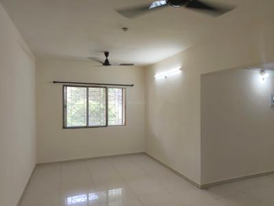 Living Room Image of 900 Sq.ft 2 BHK Apartment / Flat for rent in Nirmiti Surabhi Enclave, Aundh Pune for Rs. 30000