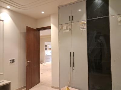 Bedroom Image of 1800 Sq.ft 3 BHK Builder Floor for sale in Paschim Vihar New Delhi for Rs. 39000000