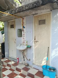 Bathroom Image of 5400 Sq.ft 3.5 BHK Duplex for sale in Pilaji Ganj Mehsana for Rs. 2400000