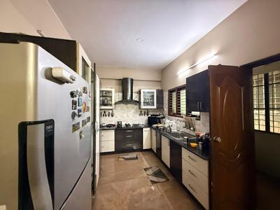 Kitchen Image of 4500 Sq.ft 5 BHK Villa for rent in Jayanagar Bengaluru for Rs. 225000