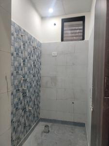 Common Bathroom Image of 800 Sq.ft 2 BHK Apartment / Flat for sale in CI Golf City, Kambakshpur Noida for Rs. 3080007