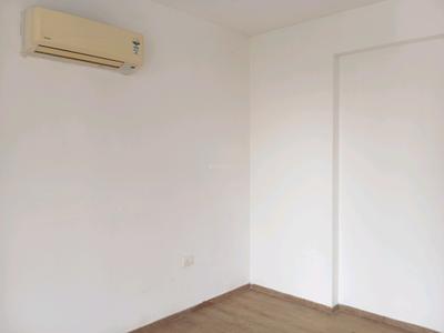 Bedroom Image of 2779 Sq.ft 4 BHK Apartment / Flat for rent in Experion The Heartsong, Sector 108 Gurgaon for Rs. 52000
