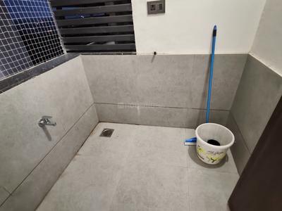 Image of 963 Sq.ft 2 BHK Apartment / Flat for rent in Agora City Centre, Karelibagh, Vadodara for Rs. 30000