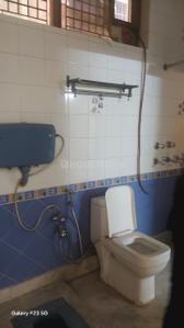 Bathroom Image of 1100 Sq.ft 2 BHK Apartment / Flat for rent in CGHS Ashoka Apartment, Paschim Vihar New Delhi for Rs. 29700