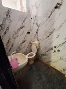 Bathroom Image of 200 Sq.ft 1 RK Builder Floor for rent in Katara Hills Bhopal for Rs. 3000