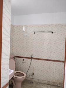 Common Bathroom One Image of 1350 Sq.ft 2 BHK Apartment / Flat for sale in CGHS Sarve Sanjhi Apartments, Sector 9 Dwarka New Delhi for Rs. 22500000