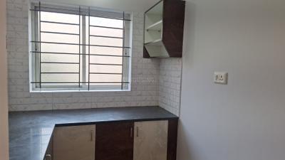 Kitchen Image of 1000 Sq.ft 2 BHK Builder Floor for rent in Bommanahalli Bengaluru for Rs. 25000