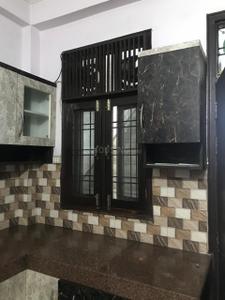 Kitchen Image of 1800 Sq.ft 2 BHK Builder Floor for rent in Indira Nagar Lucknow for Rs. 15000