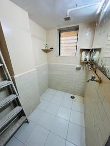 Bathroom Image of 480 Sq.ft 1 BHK Apartment / Flat for rent in Panchamrut Society, Thane West Thane for Rs. 17000