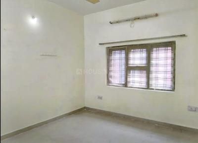 Bedroom Image of 1250 Sq.ft 2 BHK Builder Floor for rent in Arera Colony Bhopal for Rs. 18000