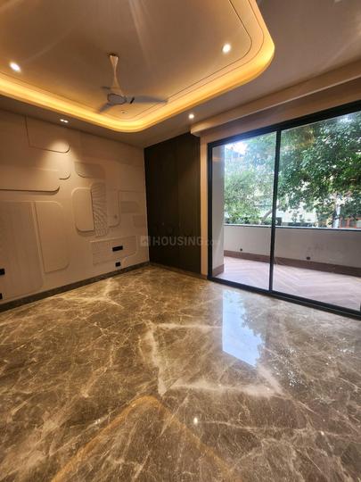 Block 3, Sarvapriya Vihar Main Image 1