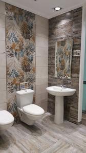 Bathroom Image of 2158 Sq.ft 4 BHK Apartment / Flat for sale in Swastik East 12, Shankar Nagar Raipur for Rs. 10552620