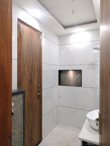 Common Bathroom Image of 1602 Sq.ft 3 BHK Builder Floor for sale in BPTP District 2, Sector 86 Faridabad for Rs. 17500000