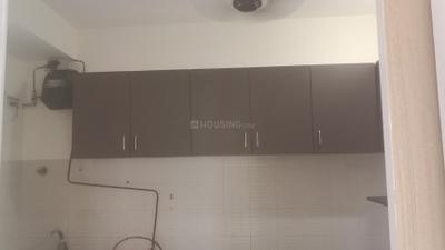 Kitchen Image of 1200 Sq.ft 3 BHK Apartment / Flat for rent in Dynamix Parkwoods, Kasarvadavali Thane for Rs. 55000