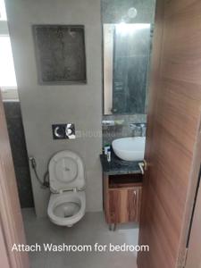 Bathroom Image of 1280 Sq.ft 2 BHK Apartment / Flat for rent in Nirwana Heights, Khanpur Mohali for Rs. 27000