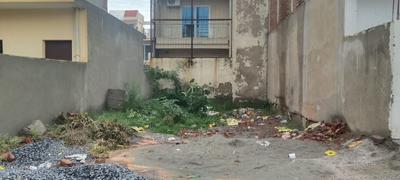 Gaur Yamuna City Plot View 3