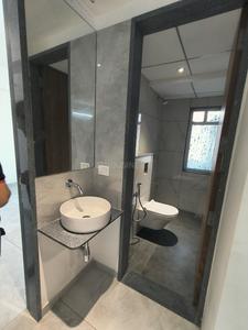 Bathroom Image of 1700 Sq.ft 3 BHK Apartment / Flat for sale in Bhayli Vadodara for Rs. 9600000