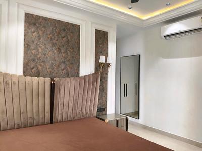 Bedroom Image of 3240 Sq.ft 4 BHK Builder Floor for sale in Paramount Luxury Ansal Esencia, Sector 67 Gurgaon for Rs. 37500000