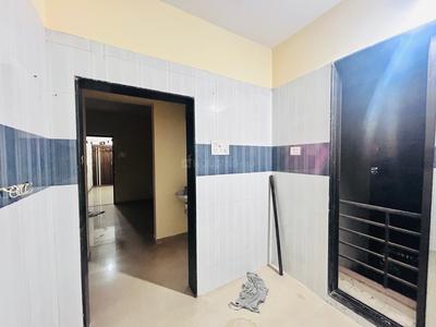 Bathroom Image of 595 Sq.ft 1 BHK Apartment / Flat for rent in Shree Chamunda Garden, Thakurli Thane for Rs. 15000
