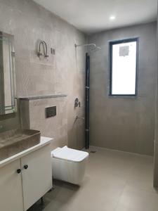 Common Bathroom Image of 1450 Sq.ft 2 BHK Builder Floor for rent in Palam Vihar Gurgaon for Rs. 35000