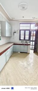 Kitchen Image of 1650 Sq.ft 3 BHK Apartment / Flat for sale in Mahavir Apartment, Sector 29 Noida for Rs. 28000000
