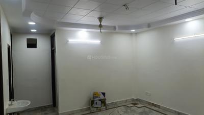 Living Room Image of 950 Sq.ft 3 BHK Builder Floor for sale in Laxmi Nagar New Delhi for Rs. 7000000