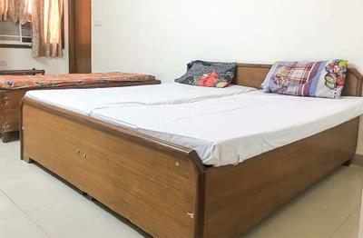 1 RK Independent House
