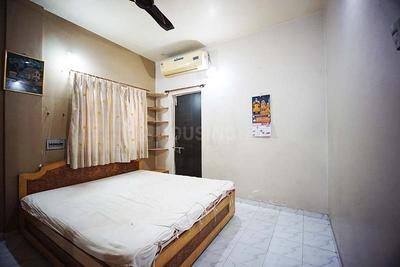 Bedroom Image of 2025 Sq.ft 4 BHK Apartment / Flat for sale in Maninagar Ahmedabad for Rs. 11800000