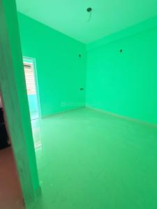 Bedroom Image of 420 Sq.ft 1 BHK Apartment / Flat for rent in Keshtopur Kolkata for Rs. 8500