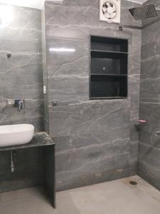 Common Bathroom Image of 1100 Sq.ft 3 BHK Apartment / Flat for sale in Vikaspuri New Delhi for Rs. 16500000