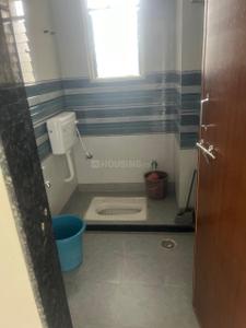 Bathroom Image of 900 Sq.ft 2 BHK Apartment / Flat for rent in P K Home Paradise, Adgaon Nashik for Rs. 10000