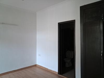 Bedroom Image of 1419 Sq.ft 3 BHK Apartment / Flat for sale in Amrapali Silicon City, Sector 76 Noida for Rs. 15800000