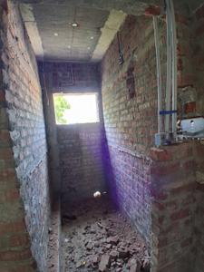 Bathroom Image of 880 Sq.ft 2 BHK Apartment / Flat for sale in Kallukuzhi Tiruchirappalli for Rs. 7150000