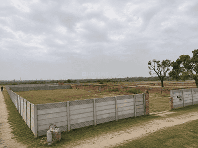 Image of 800 Sq.ft Residential Plot / Land for sale in New Jail Road, Lucknow for Rs. 920000