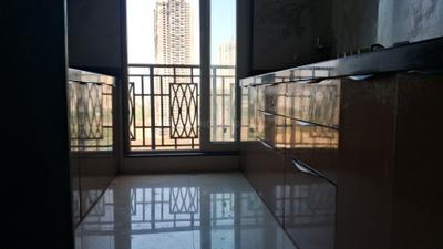 Kitchen Image of 1250 Sq.ft 2 BHK Apartment / Flat for sale in Paradise Sai World Empire Phase 1, Kharghar Navi Mumbai for Rs. 18500000