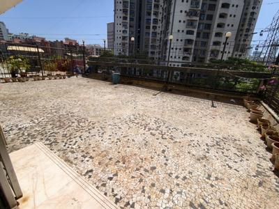 Balcony Image of 2400 Sq.ft 3 BHK Apartment / Flat for sale in Chandak Breezy Corner, Kandivali West Mumbai for Rs. 42400000