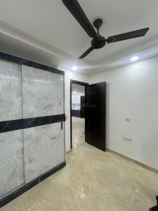 Bedroom Image of 850 Sq.ft 3 BHK Builder Floor for sale in Pitampura New Delhi for Rs. 9000000
