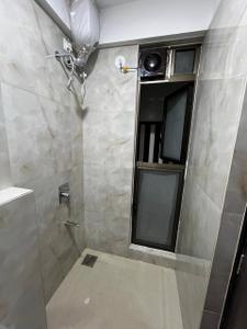 Bathroom Image of 600 Sq.ft 1 BHK Apartment / Flat for rent in Raymond Realty Ten X Habitat Tower C, Thane West Thane for Rs. 35000