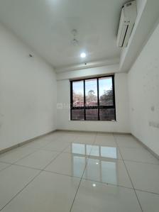 Hall Image of 1320 Sq.ft 3 BHK Apartment / Flat for sale in Shapoorji Pallonji Vicinia, Powai Mumbai for Rs. 37000000