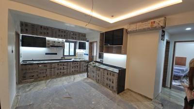 Kitchen Image of 3150 Sq.ft 4 BHK Apartment / Flat for rent in Swagat Agacia, Sargasan Gandhinagar for Rs. 60000