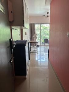 Kitchen Image of 1090 Sq.ft 2 BHK Apartment / Flat for rent in Amanora Aspire Towers, Hadapsar Pune for Rs. 45000